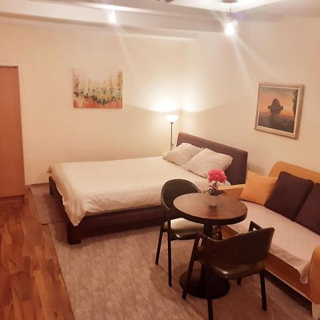 Apartman Stari Grad Apartment Sarajevo Ngoại thất bức ảnh